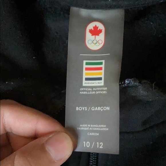 Hudson’s bay Sweater S - Picture 2 of 2